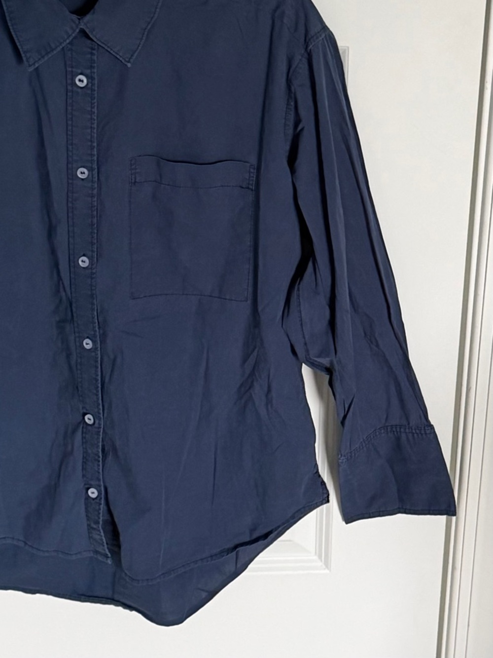 NIA Navy Cotton Long Sleeve Button-Down Shirt Size Small 39500 - Picture 5 of 14